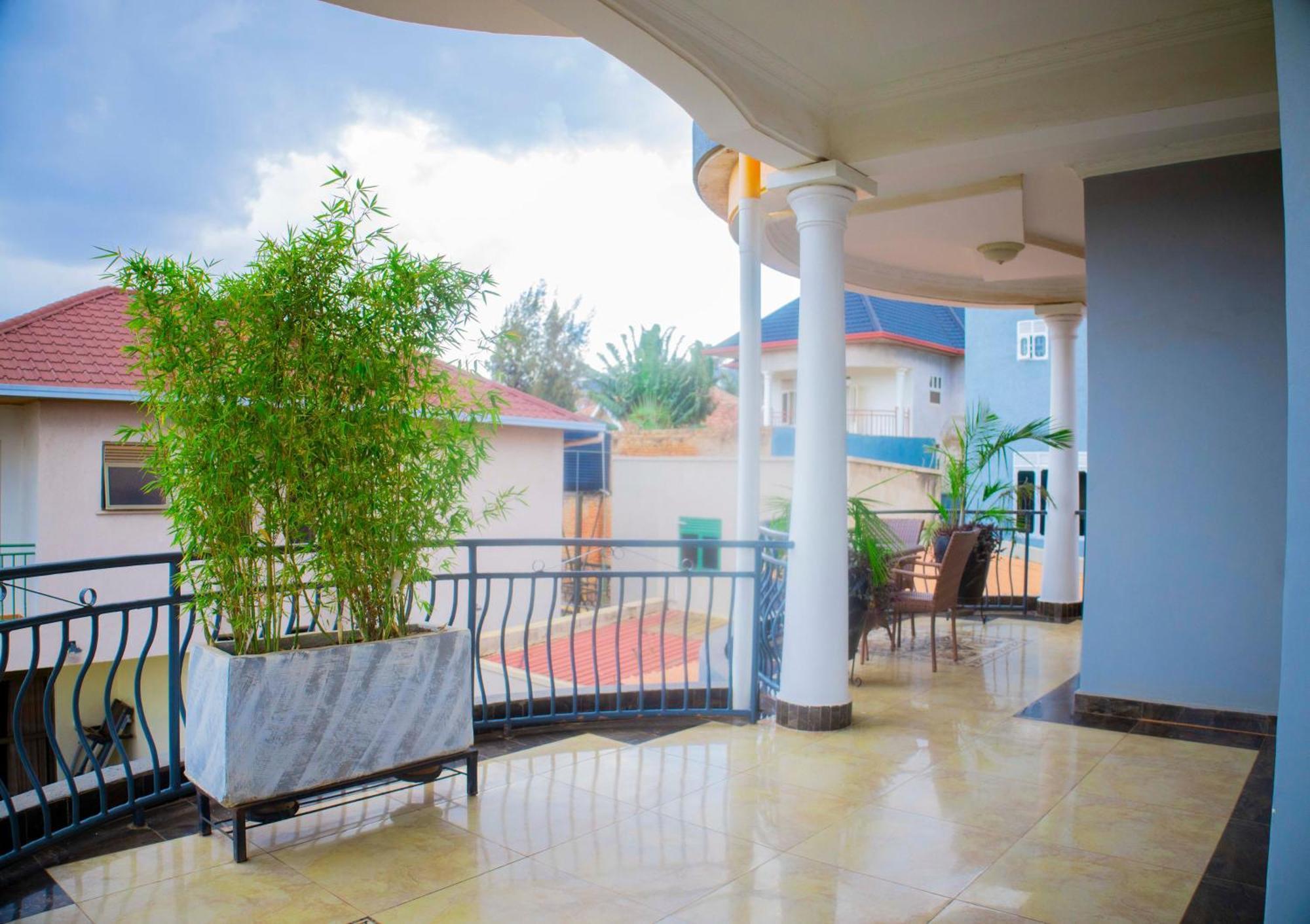 The Vibrant Lodge Gacuriro 基加利 外观 照片